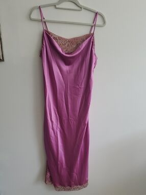 Victoria's Secret Satin Slip Dress in Magenta Pink with  Taupe Lace Trim Sz XL